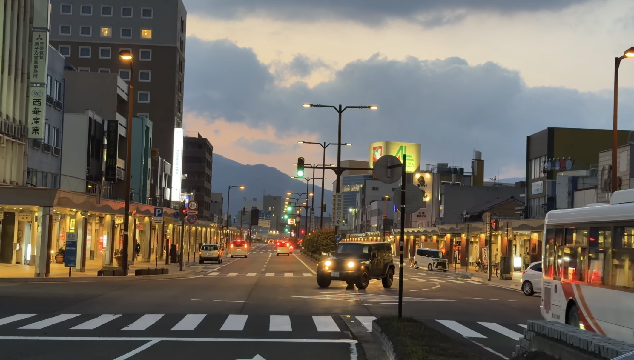 駅前ロータリー